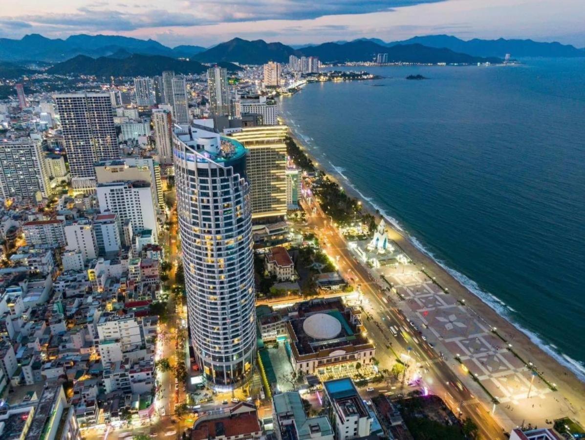 Luxury Seaview Panorama Nha Trang By Luna Eksteriør billede