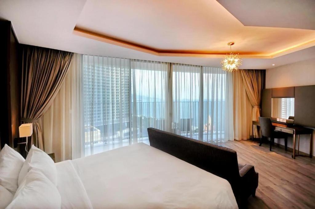 Luxury Seaview Panorama Nha Trang By Luna Eksteriør billede