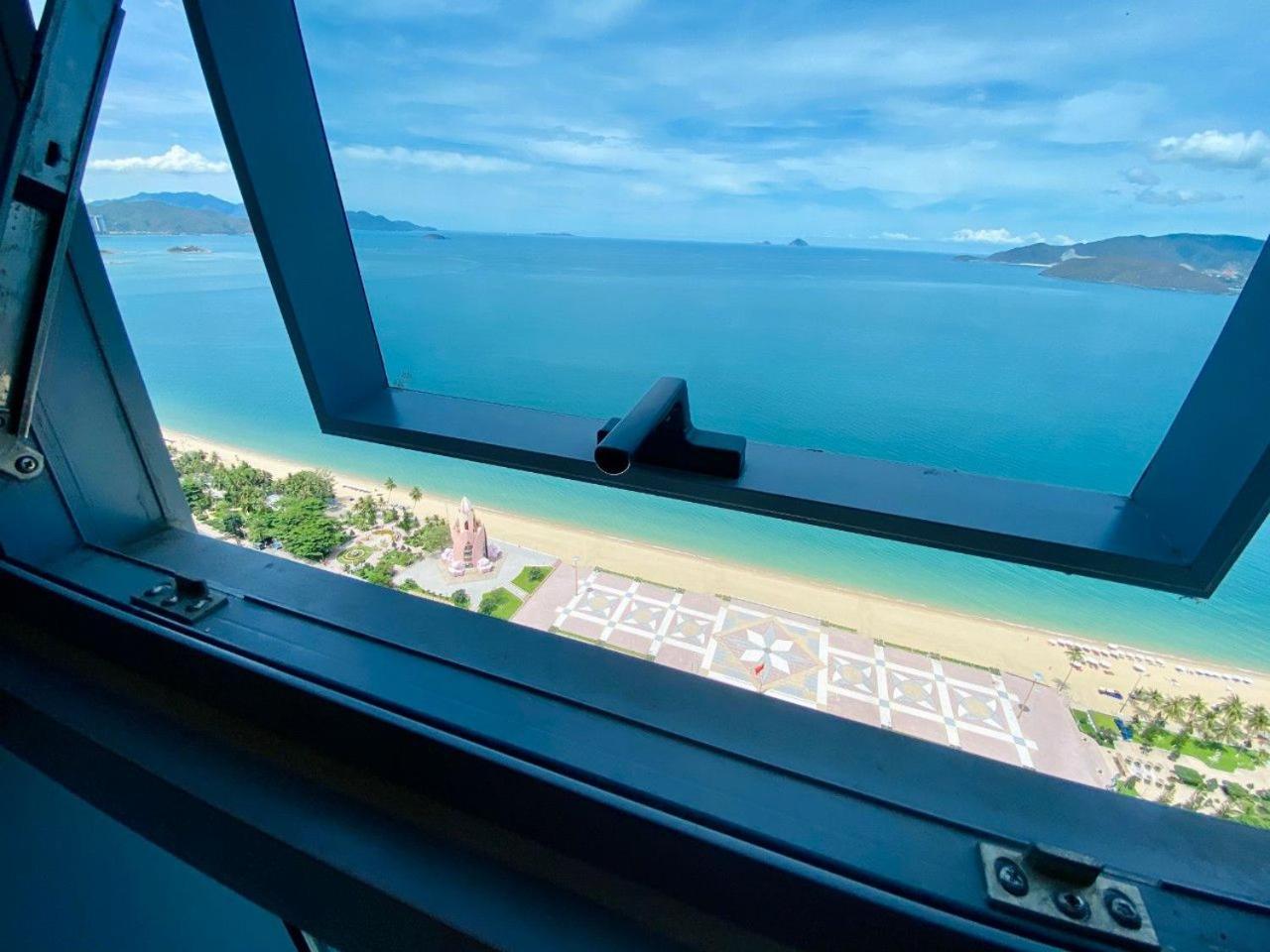 Luxury Seaview Panorama Nha Trang By Luna Eksteriør billede